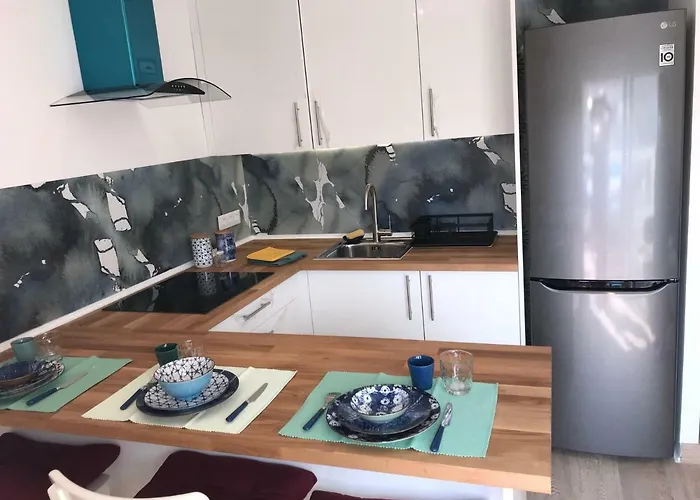 22b Puigmal D Apartment Empuriabrava