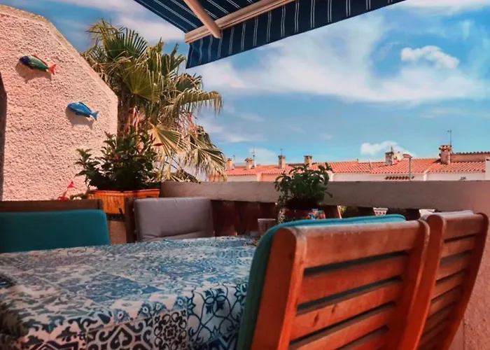 22b Puigmal D Apartment